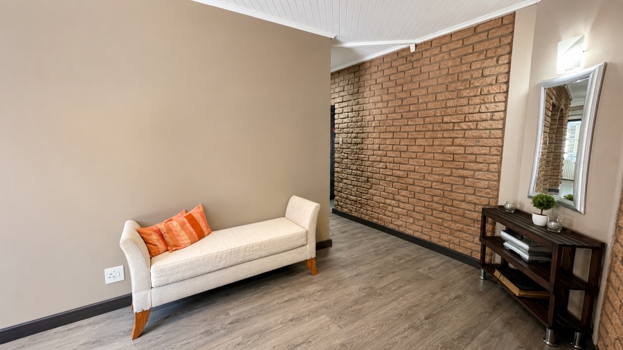 3 Bedroom Property for Sale in Wilkoppies North West